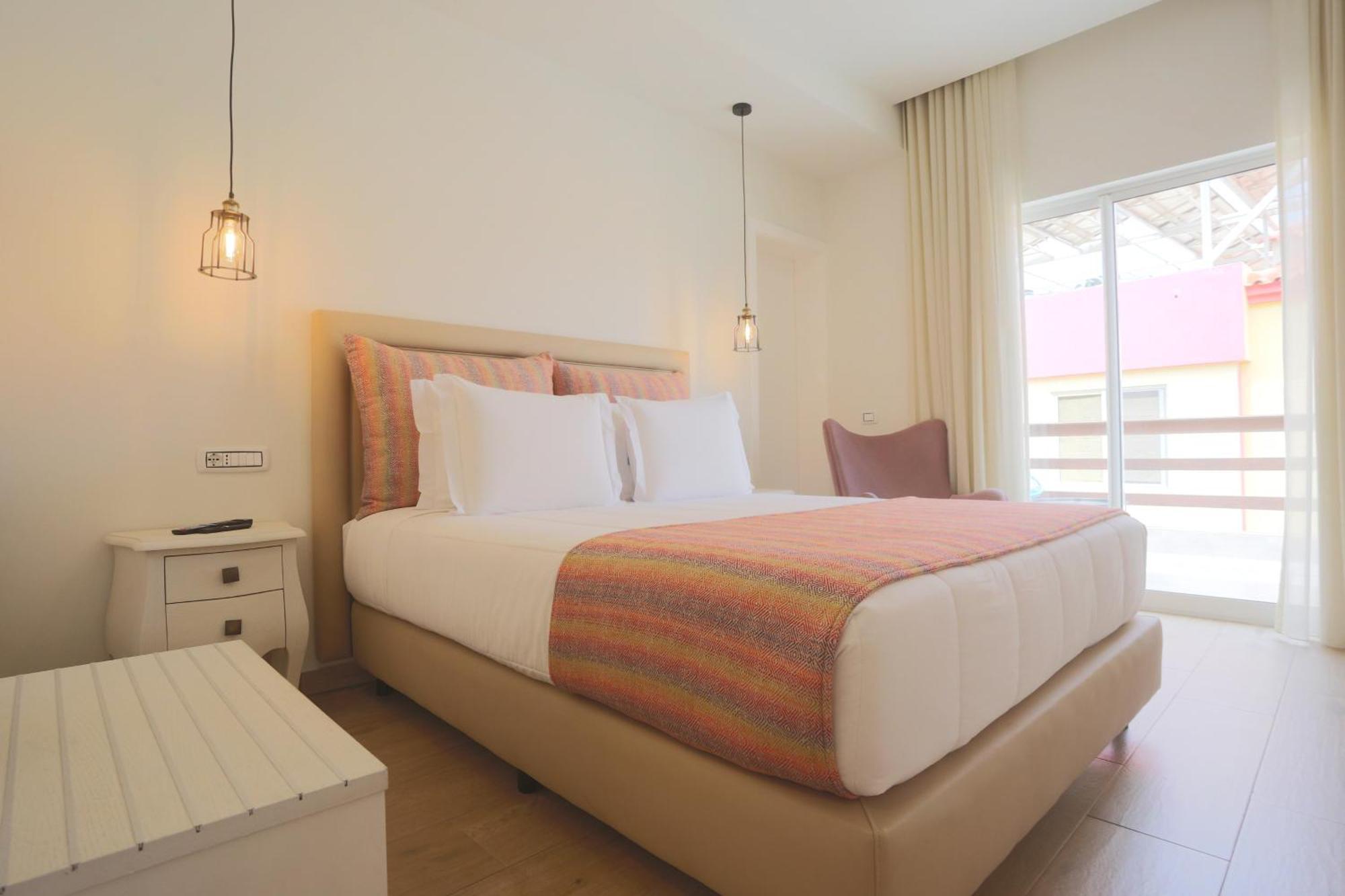 Santa Cruz Boutique Hotel Mindelo Exterior photo